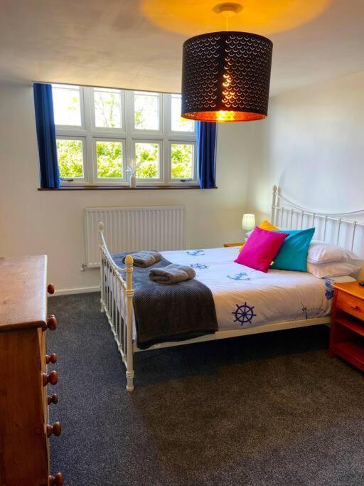 Holiday home School Halls - 5 Bedrooms *